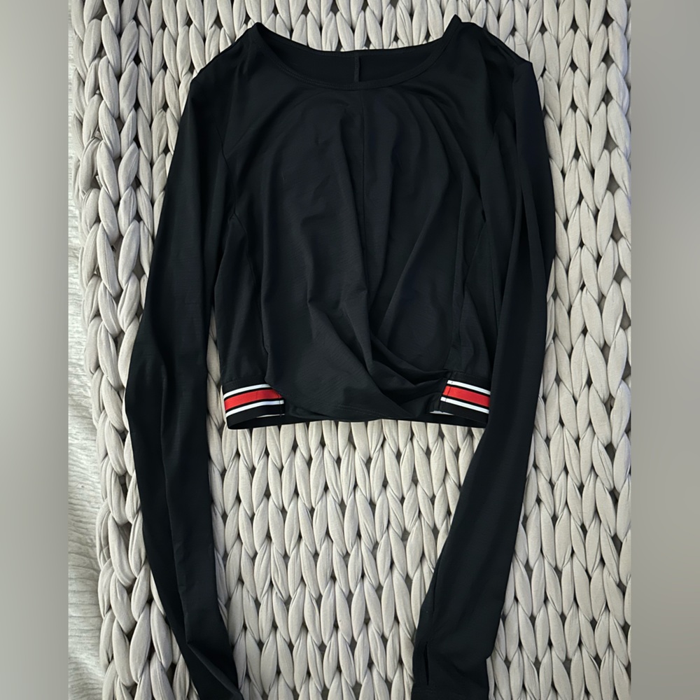 Fabletics long sleeve workout shirt